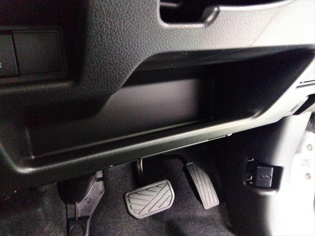 スペーシアカスタム ハイブリッドＸＳターボ☆デュアルセンサーブレーキ☆未使用車☆　４ＷＤ☆ターボ☆全方位モニター付メモリーナビ☆スマホ連携☆パーキングセンサー☆両側パワースライドドア☆シートヒーター☆ステアリングヒーター☆ＬＥＤヘッドライト＆フォグ☆アダプディブクルーズコントロール（33枚目）