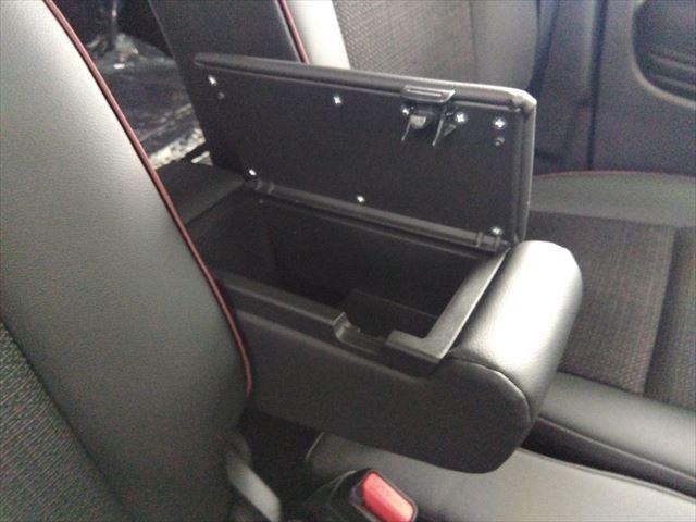 スペーシアカスタム ハイブリッドＸＳターボ☆デュアルセンサーブレーキ☆未使用車☆　４ＷＤ☆ターボ☆全方位モニター付メモリーナビ☆スマホ連携☆パーキングセンサー☆両側パワースライドドア☆シートヒーター☆ステアリングヒーター☆ＬＥＤヘッドライト＆フォグ☆アダプディブクルーズコントロール（39枚目）