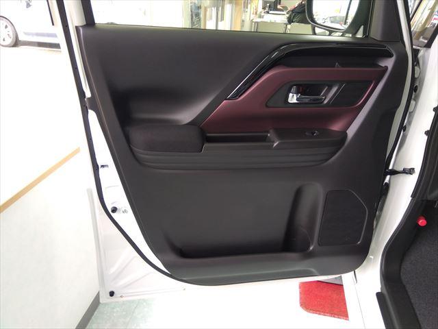 スペーシアカスタム ハイブリッドＸＳターボ☆デュアルセンサーブレーキ☆未使用車☆　４ＷＤ☆ターボ☆全方位モニター付メモリーナビ☆スマホ連携☆パーキングセンサー☆両側パワースライドドア☆シートヒーター☆ステアリングヒーター☆ＬＥＤヘッドライト＆フォグ☆アダプディブクルーズコントロール（65枚目）