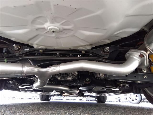 WRX S4 STIスポーツシャープ☆500台限定☆オプションスポイラー☆ 4WD☆8インチナビ☆ETC☆レカロシート☆フレキシブルサポートサブフレーム☆フレキシブルタワーバー☆フレキシブルドロースティフナー☆STI製低背圧パフォーマンスマフラー&エキゾーストパイプ☆禁煙車☆(4枚目)