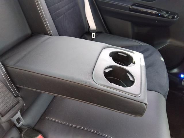 WRX S4 STIスポーツシャープ☆500台限定☆オプションスポイラー☆ 4WD☆8インチナビ☆ETC☆レカロシート☆フレキシブルサポートサブフレーム☆フレキシブルタワーバー☆フレキシブルドロースティフナー☆STI製低背圧パフォーマンスマフラー&エキゾーストパイプ☆禁煙車☆(56枚目)