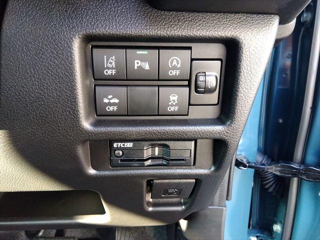 フレアクロスオーバー ＸＳ☆デュアルカメラブレーキサポート☆車検Ｒ１０／８☆禁煙車　８インチナビ☆Ｂｌｕｅｔｏｏｔｈ☆前後ドライブレコーダー☆ビルトインＥＴＣ２．０☆全方位モニター☆パーキングセンサー☆シートヒーター☆レーンキープアシスト☆ＬＥＤヘッドライト＆フォグ☆試乗ＯＫ☆（60枚目）