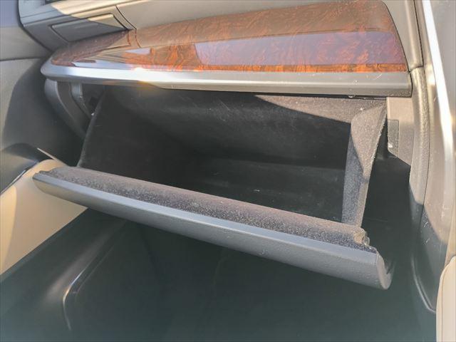 アルファード ２．５Ｇ☆トヨタセーフティセンス☆禁煙車☆　１０インチナビ☆後席モニター☆Ｂｌｕｅｔｏｏｔｈ☆ドラレコ☆ＥＴＣ☆バックカメラ☆本革シート☆パワーシート☆両側パワースライドドア☆パワーバックドア☆シートヒーター☆シートベンチレーション☆試乗ＯＫ☆（41枚目）