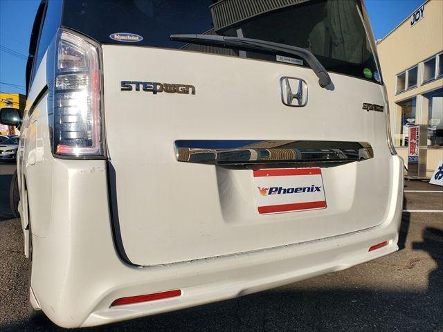 ステップワゴンスパーダ Ｚ　クールスピリット☆９型ナビ☆後席モニター☆バックカメラ☆　☆９インチナビ☆ＴＶ☆フリップダウンモニター☆バックカメラ☆ＥＴＣ☆両側パワースライドドア☆ディスチャージヘッドライト☆ハーフレザー☆クルーズコントロール☆アクティブコーナーリングライト☆試乗ＯＫ☆（6枚目）