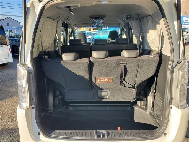 ステップワゴンスパーダ Ｚ　クールスピリット☆９型ナビ☆後席モニター☆バックカメラ☆　☆９インチナビ☆ＴＶ☆フリップダウンモニター☆バックカメラ☆ＥＴＣ☆両側パワースライドドア☆ディスチャージヘッドライト☆ハーフレザー☆クルーズコントロール☆アクティブコーナーリングライト☆試乗ＯＫ☆（16枚目）