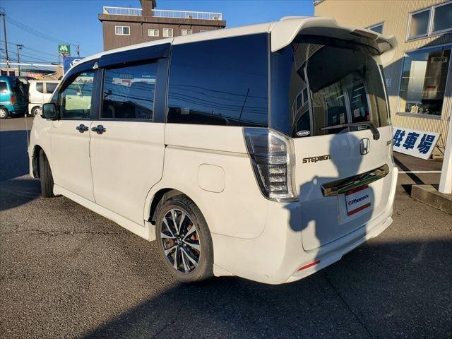 ステップワゴンスパーダ Ｚ　クールスピリット☆９型ナビ☆後席モニター☆バックカメラ☆　☆９インチナビ☆ＴＶ☆フリップダウンモニター☆バックカメラ☆ＥＴＣ☆両側パワースライドドア☆ディスチャージヘッドライト☆ハーフレザー☆クルーズコントロール☆アクティブコーナーリングライト☆試乗ＯＫ☆（49枚目）