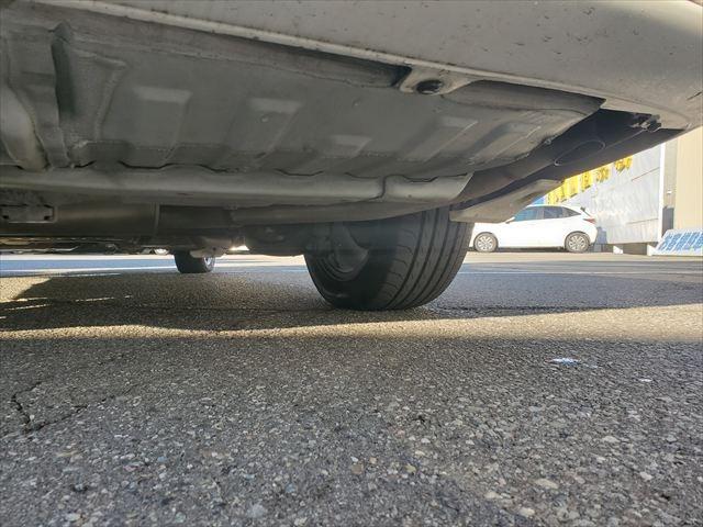 ステップワゴンスパーダ Ｚ　クールスピリット☆９型ナビ☆後席モニター☆バックカメラ☆　☆９インチナビ☆ＴＶ☆フリップダウンモニター☆バックカメラ☆ＥＴＣ☆両側パワースライドドア☆ディスチャージヘッドライト☆ハーフレザー☆クルーズコントロール☆アクティブコーナーリングライト☆試乗ＯＫ☆（60枚目）