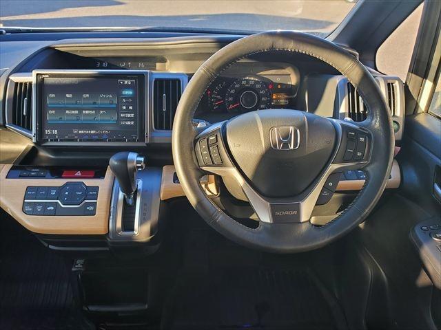 ステップワゴンスパーダ Ｚ　クールスピリット☆９型ナビ☆後席モニター☆バックカメラ☆　☆９インチナビ☆ＴＶ☆フリップダウンモニター☆バックカメラ☆ＥＴＣ☆両側パワースライドドア☆ディスチャージヘッドライト☆ハーフレザー☆クルーズコントロール☆アクティブコーナーリングライト☆試乗ＯＫ☆（61枚目）