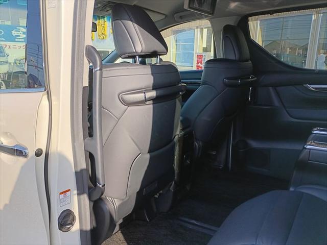 アルファード ２．５Ｓ　Ｃパッケージ☆トヨタセイフティセンス☆７人乗り☆　４ＷＤ☆１０インチナビ☆後席モニター☆Ｂｌｕｅｔｏｏｔｈ☆バックカメラ☆ビルトインＥＴＣ☆パワーシート☆シートヒーター☆シートベンチレーション☆ステアリングヒーター☆両側パワースライドドア☆試乗ＯＫ☆（34枚目）
