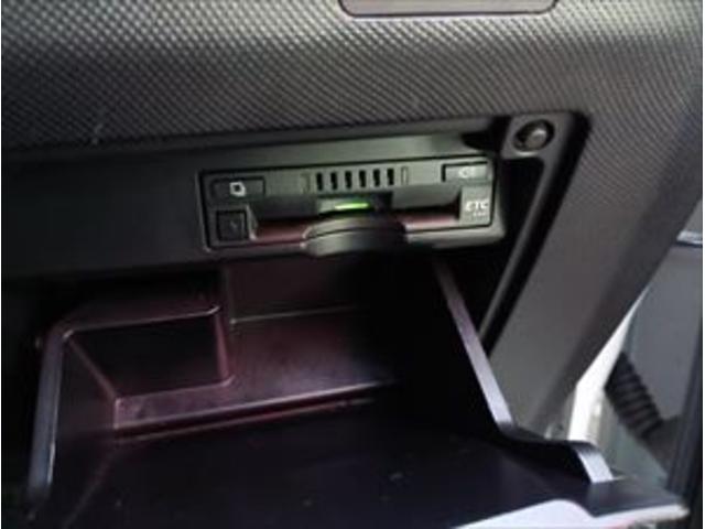 TOYOTA ESTIMA HYBRID AERAS PREMIUM