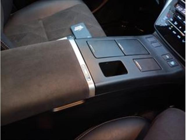 TOYOTA ESTIMA HYBRID AERAS PREMIUM