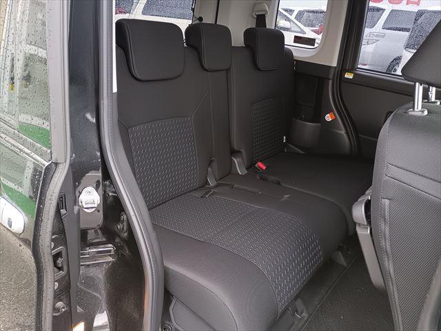 ルーミー カスタムG後期☆スマートアシスト☆クルーズコントロール☆禁煙 4WD☆9インチディスプレイオーディオ☆Bluetooth☆バックカメラ☆ビルトインETC☆前後ドライブレコーダー☆両側パワースライドドア☆シートヒーター☆衝突軽減ブレーキ☆パーキングソナー☆試乗OK(47枚目)