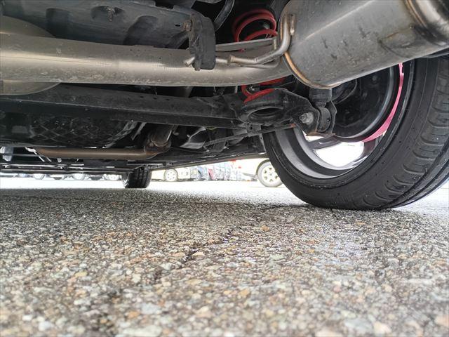 コペン GR スポーツ☆5速MT☆GR専用足回り☆MOMOステ☆ GRフロントスポイラー☆GRサイドスカート☆ロッソモデロマフラー☆エスケレートリアウィング☆ルーフカーボン調ラッピング☆16インチアルミ☆レカロシート☆ナビ☆Bluetooth☆バックカメラ☆(29枚目)