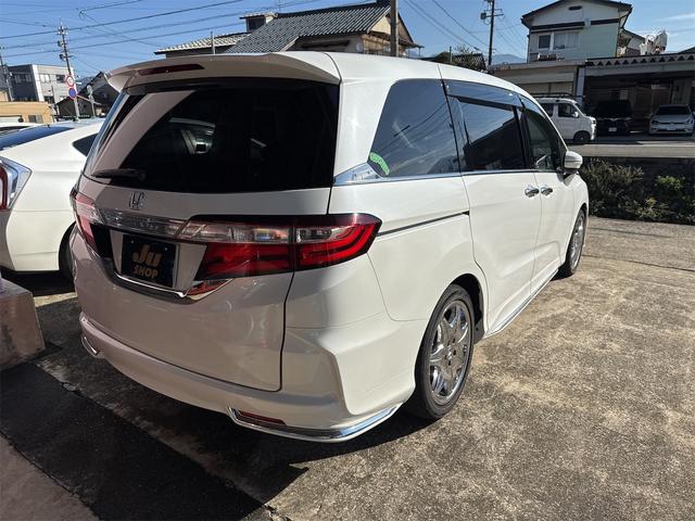 オデッセイ アブソルート ETC バックカメラ TV オートクルーズコントロール 衝突被害軽減システム 両側電動スライドドア オートライト LEDヘッドランプ スマートキー アイドリングストップ 後席モニター 3列シート(15枚目)