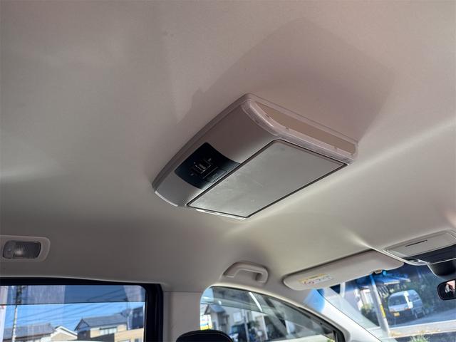 オデッセイ アブソルート ETC バックカメラ TV オートクルーズコントロール 衝突被害軽減システム 両側電動スライドドア オートライト LEDヘッドランプ スマートキー アイドリングストップ 後席モニター 3列シート(34枚目)