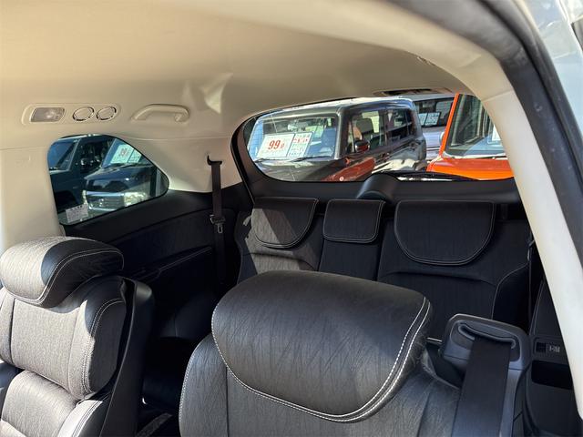 オデッセイ アブソルート ETC バックカメラ TV オートクルーズコントロール 衝突被害軽減システム 両側電動スライドドア オートライト LEDヘッドランプ スマートキー アイドリングストップ 後席モニター 3列シート(40枚目)