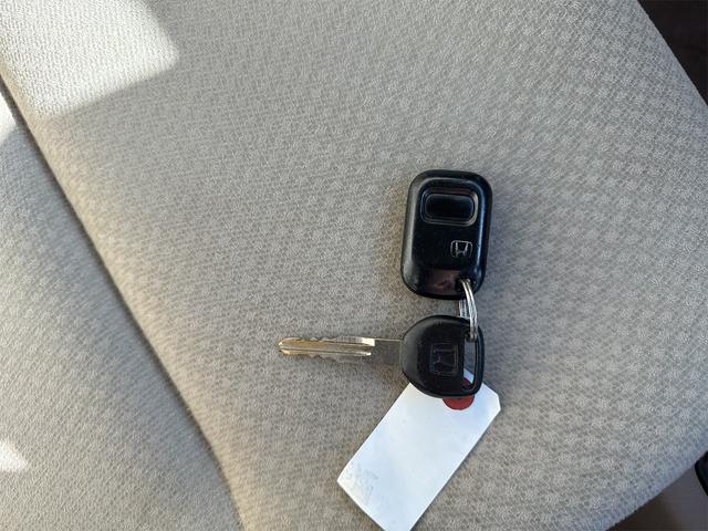 バモス M 4WD 両側スライドドア キーレスエントリー AT CD アルミホイール 衝突安全ボディ エアコン パワーステアリング パワーウィンドウ(10枚目)