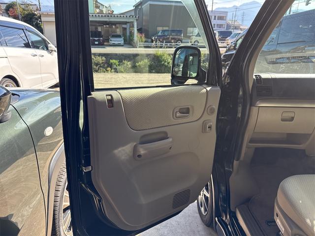 バモス M 4WD 両側スライドドア キーレスエントリー AT CD アルミホイール 衝突安全ボディ エアコン パワーステアリング パワーウィンドウ(35枚目)