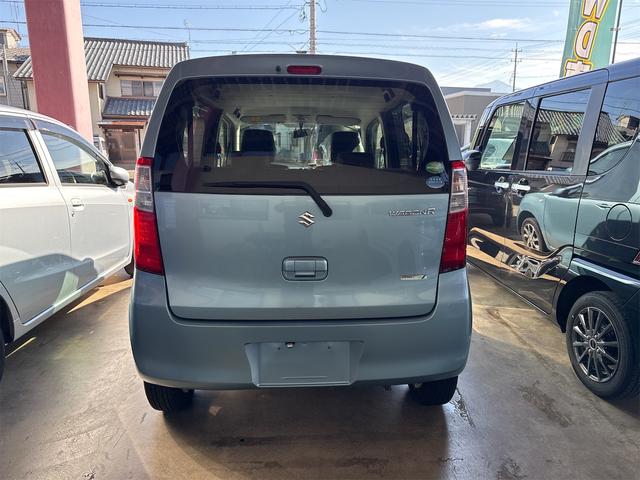 ワゴンR FX ETC バックカメラ TV キーレスエントリー アイドリングストップ シートヒーター ベンチシート CVT 盗難防止システム ABS アルミホイール 衝突安全ボディ エアコン パワーステアリング(15枚目)