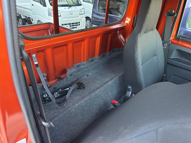 ご覧いただきありがとうございます♪気になったお車がありましたらお気軽にお電話をください♪