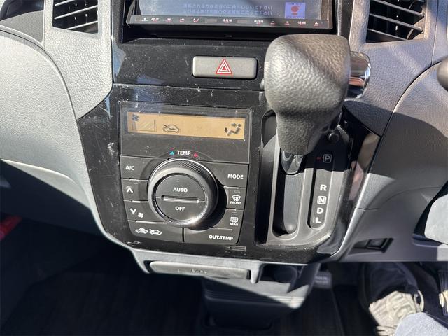 ルークス ハイウェイスター　ドライブレコーダー　両側スライド・片側電動　ナビ　ＴＶ　ＨＩＤ　スマートキー　電動格納ミラー　ベンチシート　ＣＶＴ　盗難防止システム　ＡＢＳ　アルミホイール　衝突安全ボディ　エアコン（3枚目）