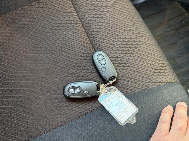 ルークス ハイウェイスター　ドライブレコーダー　両側スライド・片側電動　ナビ　ＴＶ　ＨＩＤ　スマートキー　電動格納ミラー　ベンチシート　ＣＶＴ　盗難防止システム　ＡＢＳ　アルミホイール　衝突安全ボディ　エアコン（12枚目）