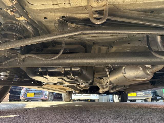 ルークス ハイウェイスター　ドライブレコーダー　両側スライド・片側電動　ナビ　ＴＶ　ＨＩＤ　スマートキー　電動格納ミラー　ベンチシート　ＣＶＴ　盗難防止システム　ＡＢＳ　アルミホイール　衝突安全ボディ　エアコン（25枚目）