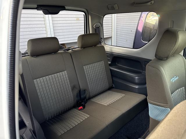 ジムニー ワイルドウインド 4WD ETC ナビ TV キーレスエントリー 電動格納ミラー シートヒーター AT ABS ルーフレール アルミホイール 衝突安全ボディ エアコン パワーウィンドウ(11枚目)