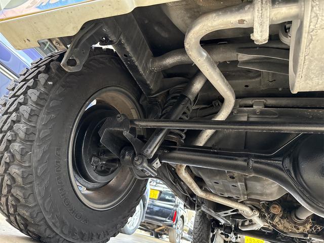 ジムニー ワイルドウインド 4WD ETC ナビ TV キーレスエントリー 電動格納ミラー シートヒーター AT ABS ルーフレール アルミホイール 衝突安全ボディ エアコン パワーウィンドウ(29枚目)