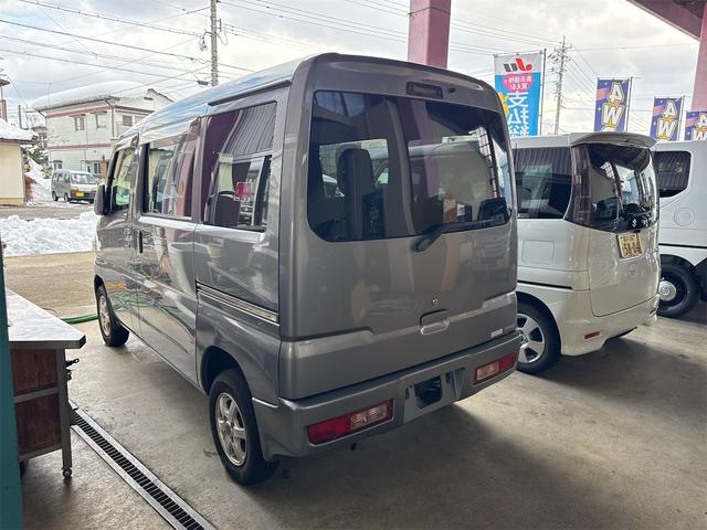 ミニキャブバン ブラボー　４ＷＤ　ハイルーフ　ＭＴ　両側スライドドア　アルミホイール　エアコン　パワーステアリング　パワーウィンドウ　運転席エアバッグ　ＣＤ（16枚目）