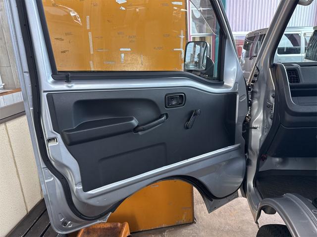 ハイゼットトラック スタンダード 農用スペシャル 4WD 軽トラック MT ナビ TV エアコン 運転席エアバッグ(28枚目)