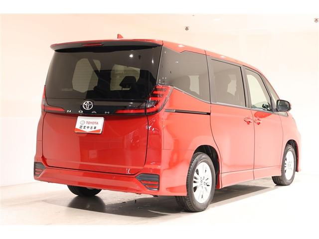 ノア Ｓ－Ｇ　フルセグ　ＤＶＤ再生　ミュージックプレイヤー接続可　後席モニター　バックカメラ　衝突被害軽減システム　ＥＴＣ　両側電動スライド　ＬＥＤヘッドランプ　乗車定員８人　３列シート（5枚目）