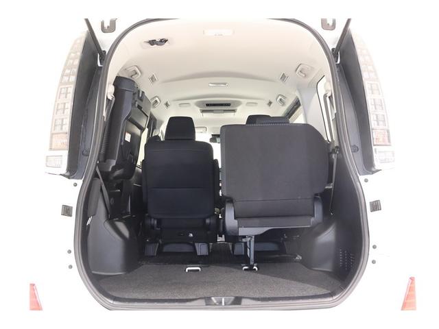 ヴォクシー ZS 煌II 4WD フルセグ メモリーナビ DVD再生 ミュージックプレイヤー接続可 後席モニター バックカメラ 衝突被害軽減システム ETC 両側電動スライド LEDヘッドランプ ウオークスルー 乗車定員7人(34枚目)