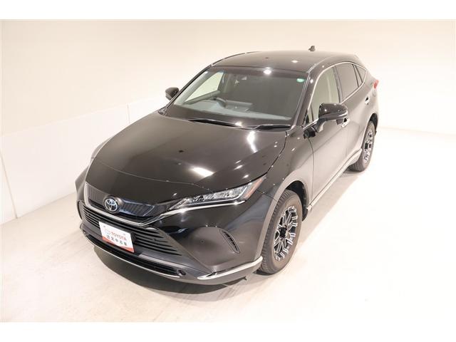 おひとり、恋人、ご友人、ご家族など、少人数でも大人数でもお出かけが楽しめます。この車で楽しいドライビングライフを送りましょう♪