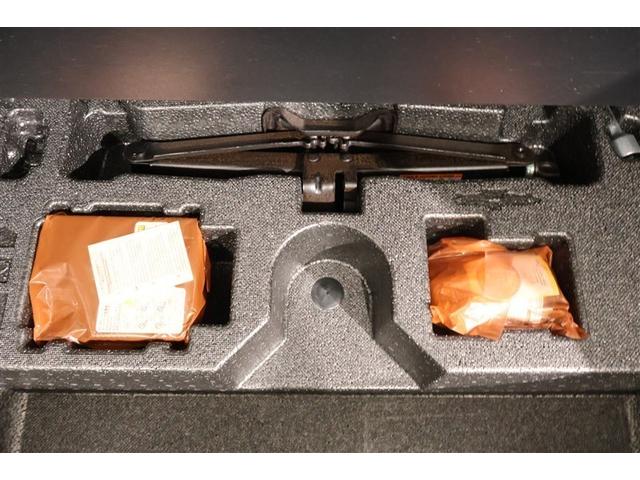 ■パンク修理キット付きです。もしもの時でも安心ですね♪備えあれば憂いなしですよ！補修材が入ったボトルとコンプレッサーがセットになっています。