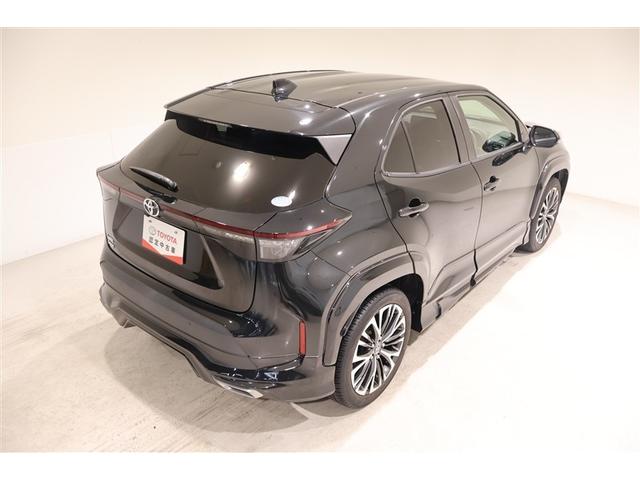ヤリスクロス Ｚ　フルセグ　メモリーナビ　ＤＶＤ再生　ミュージックプレイヤー接続可　バックカメラ　衝突被害軽減システム　ＥＴＣ　ＬＥＤヘッドランプ　ワンオーナー　フルエアロ（8枚目）