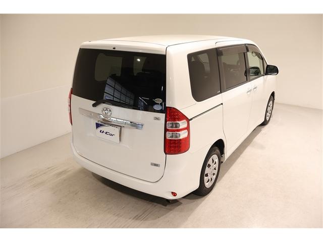 ノア X スマートエディション バックカメラ ETC 両側電動スライド HIDヘッドライト ウオークスルー 乗車定員7人 3列シート(8枚目)