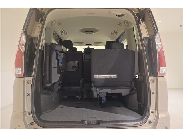 セレナ ハイウェイスター Vセレクション 4WD フルセグ メモリーナビ DVD再生 ミュージックプレイヤー接続可 バックカメラ 衝突被害軽減システム ETC ドラレコ 両側電動スライド LEDヘッドランプ ウオークスルー 乗車定員8人(33枚目)