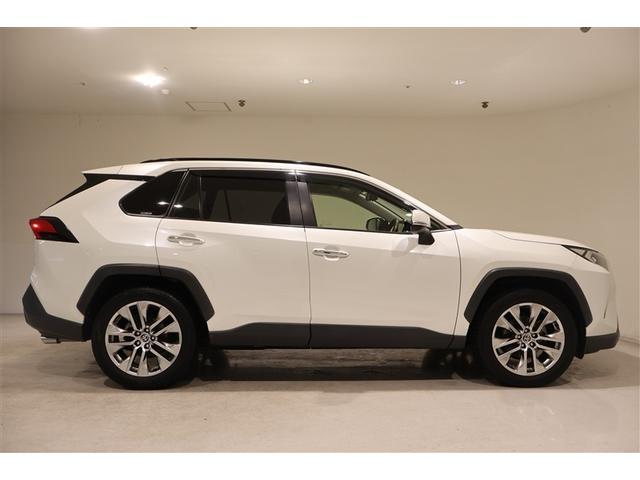 �^�]�ȑ��̐^������̗����悤�ȃ{�f�B���C���͖��͓I�T�C�h�t�H�����ł��A��~���₷�����Ȃ̂��킩��܂��B