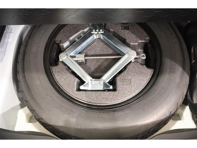 �����}�p�^�C�������ԁ����̎ԗ��ɂ͉��}�p�^�C�������ڂ���Ă��܂��B�p���N�����^�C���͔����t���̉��}�p�^�C���ƌ������o���܂��̂ň��S�ł��ˁ�