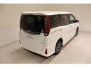 ノア Ｓｉ　ダブルバイビー　４ＷＤ　フルセグ　メモリーナビ　ＤＶＤ再生　ミュージックプレイヤー接続可　後席モニター　バックカメラ　衝突被害軽減システム　ＥＴＣ　両側電動スライド　ＬＥＤヘッドランプ　ウオークスルー　乗車定員７人（8枚目）