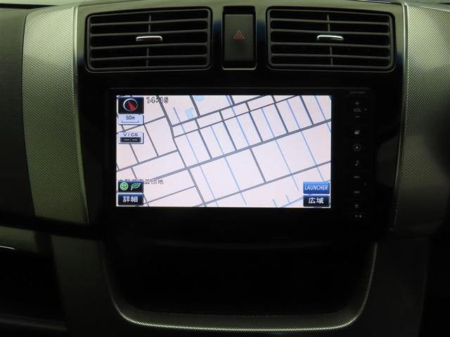 純正ＳＤメモリーナビを装備しています。簡単な操作で行き先を入力することができ、音声で目的地まで案内してくれます。初めて訪れる場所も安心です。快適なドライブを楽しんでみてはいかがでしょうか。