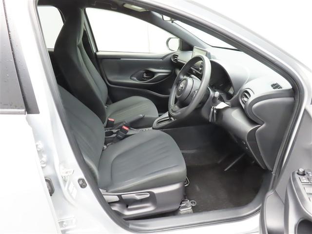 ヤリス X ミュージックプレイヤー接続可 バックカメラ 衝突被害軽減システム ワンオーナー 記録簿(7枚目)