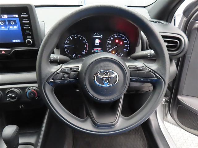 ヤリス X ミュージックプレイヤー接続可 バックカメラ 衝突被害軽減システム ワンオーナー 記録簿(18枚目)