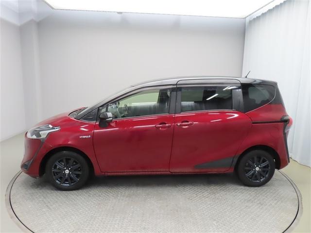 シエンタ ハイブリッドＧ　クエロ　フルセグ　メモリーナビ　ＤＶＤ再生　ミュージックプレイヤー接続可　バックカメラ　衝突被害軽減システム　ＥＴＣ　ドラレコ　両側電動スライド　ＬＥＤヘッドランプ　ウオークスルー　乗車定員７人　３列シート（6枚目）