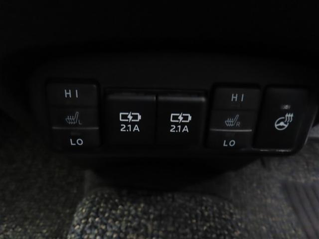 シエンタ ハイブリッドＧ　クエロ　フルセグ　メモリーナビ　ＤＶＤ再生　ミュージックプレイヤー接続可　バックカメラ　衝突被害軽減システム　ＥＴＣ　ドラレコ　両側電動スライド　ＬＥＤヘッドランプ　ウオークスルー　乗車定員７人　３列シート（14枚目）