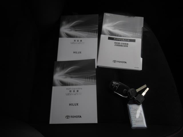 ハイラックス Ｚ　ＧＲスポーツ　４ＷＤ　ミュージックプレイヤー接続可　衝突被害軽減システム　ＥＴＣ　ドラレコ　ＬＥＤヘッドランプ　ワンオーナー　ディーゼル（29枚目）