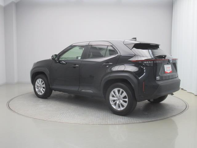 ヤリスクロス ハイブリッドＧ　メモリーナビ　ミュージックプレイヤー接続可　バックカメラ　衝突被害軽減システム　ＥＴＣ　ＬＥＤヘッドランプ　ワンオーナー　記録簿（4枚目）