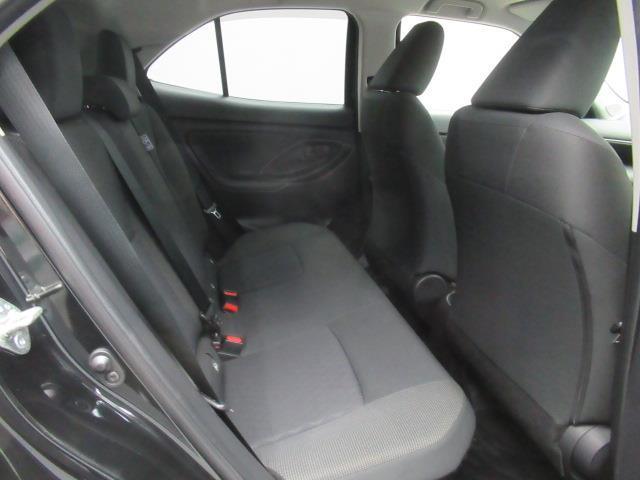 ヤリスクロス ハイブリッドＧ　メモリーナビ　ミュージックプレイヤー接続可　バックカメラ　衝突被害軽減システム　ＥＴＣ　ＬＥＤヘッドランプ　ワンオーナー　記録簿（13枚目）