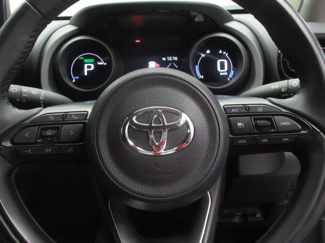 ヤリスクロス ハイブリッドＧ　メモリーナビ　ミュージックプレイヤー接続可　バックカメラ　衝突被害軽減システム　ＥＴＣ　ＬＥＤヘッドランプ　ワンオーナー　記録簿（20枚目）